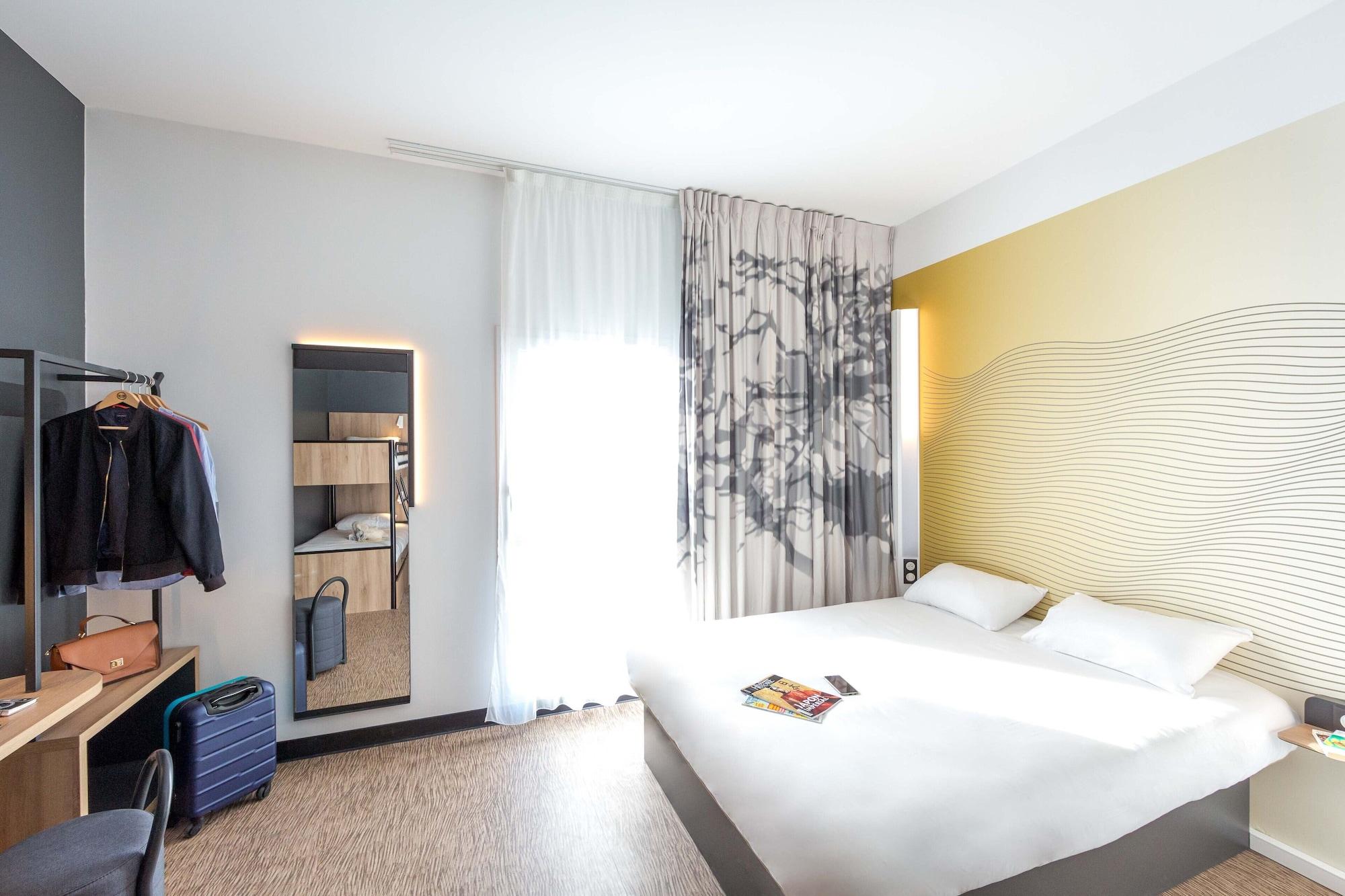 B&B Hotel Sainte-Maxime Golfe De Saint Tropez Екстер'єр фото