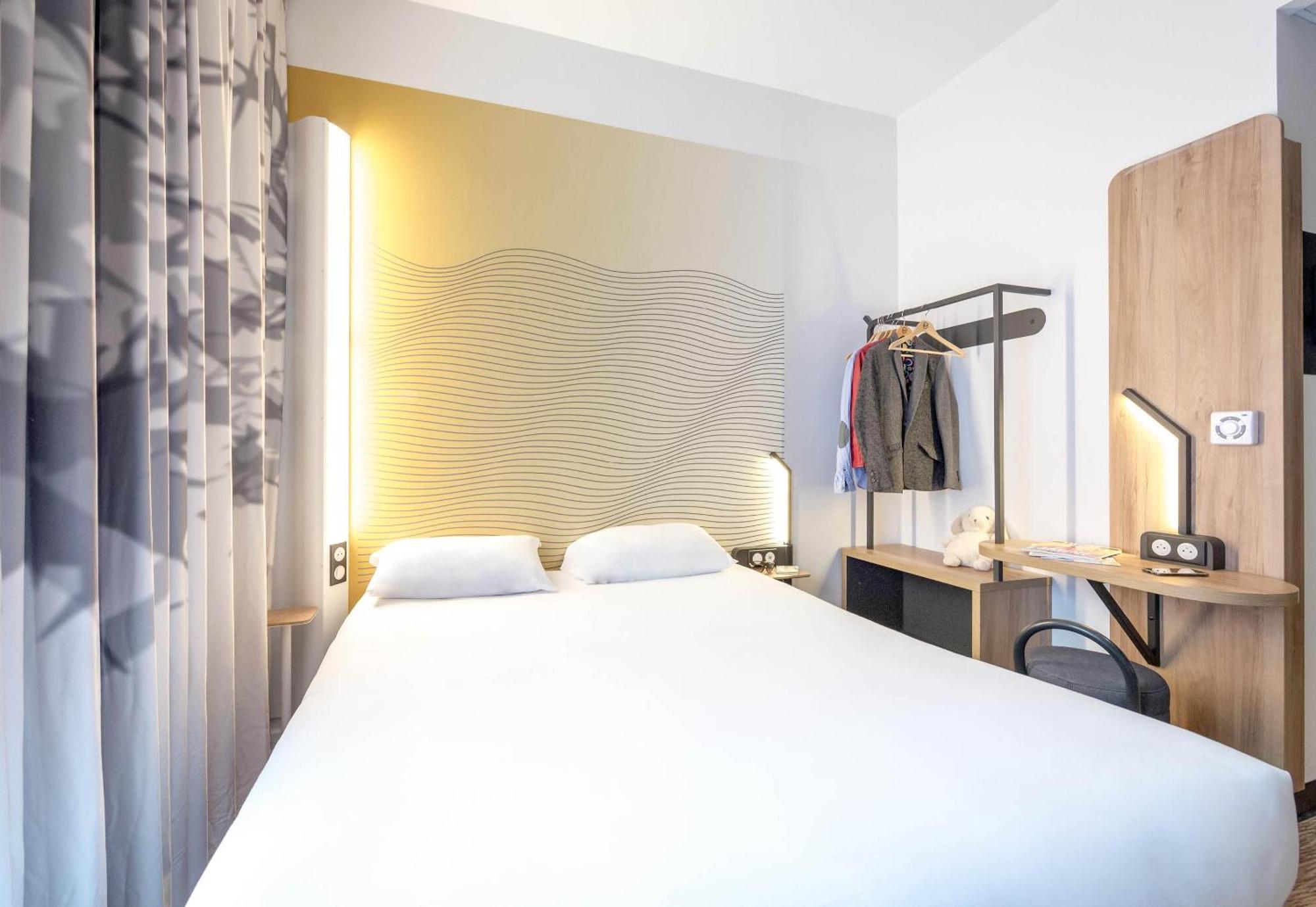 B&B Hotel Sainte-Maxime Golfe De Saint Tropez Екстер'єр фото